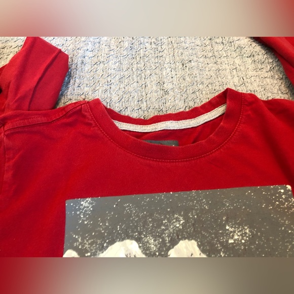 Eddie Bauer Live Wild Bigfoot Longsleeve red Tee Medium - Picture 3 of 9